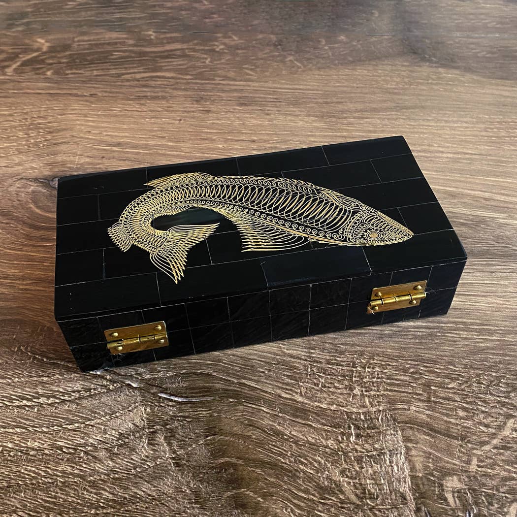 Fish Horn Box Engraved, 6-1/4”