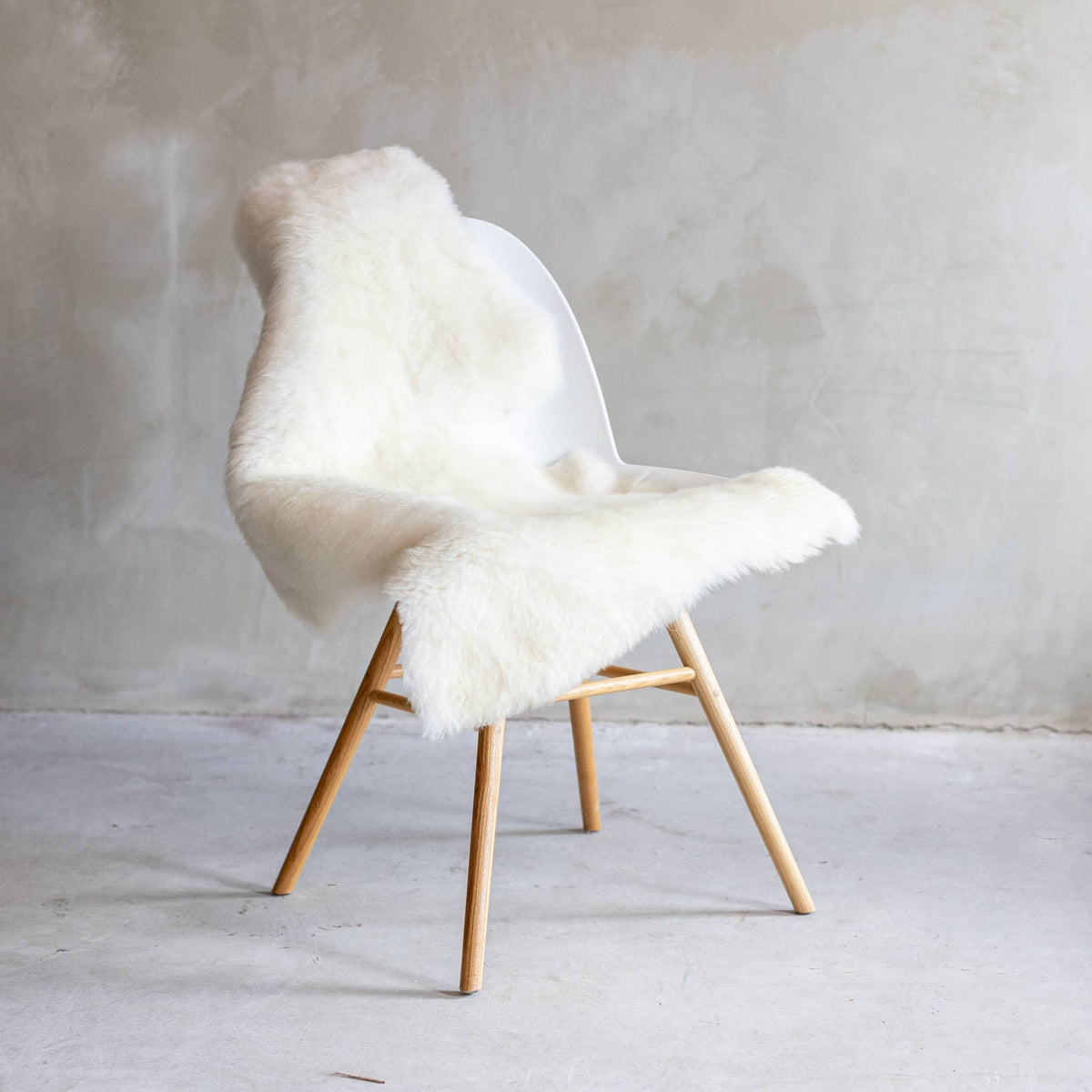 Texel Sheepskin Natural White Dutch Wool - 110cm
