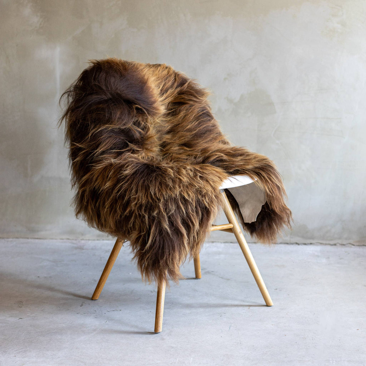 Icelandic Sheepskin -Brown Long Wool 90-100 cm