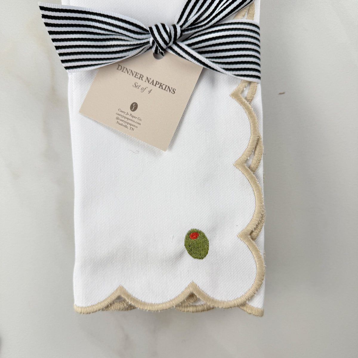 Scalloped Olive Embroidered Dinner Napkins