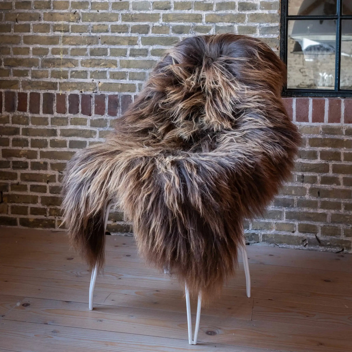 Icelandic Sheepskin -Brown Long Wool 90-100 cm