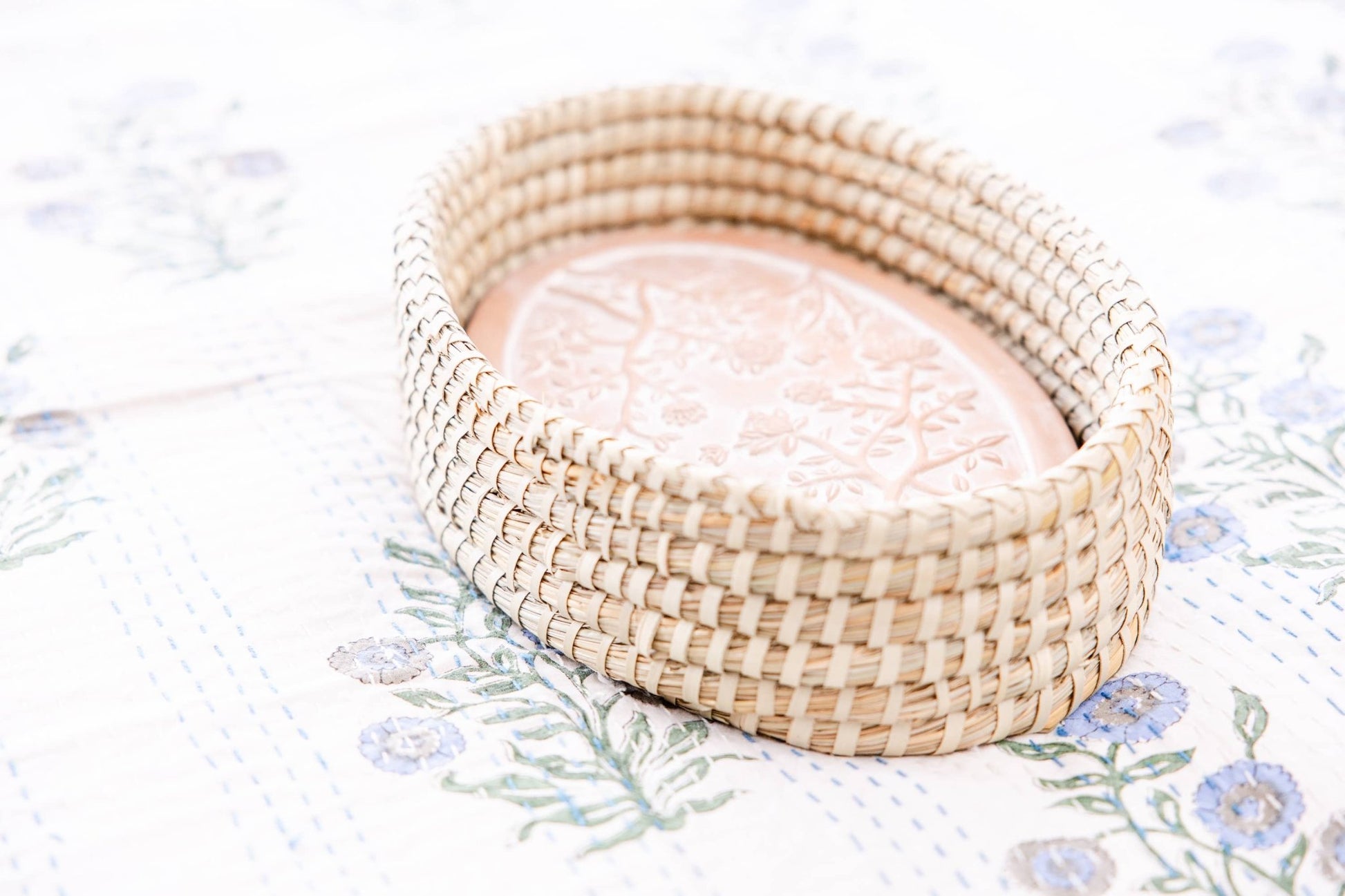 Oval Garden Bread Warmer Basket - Maison and Mer