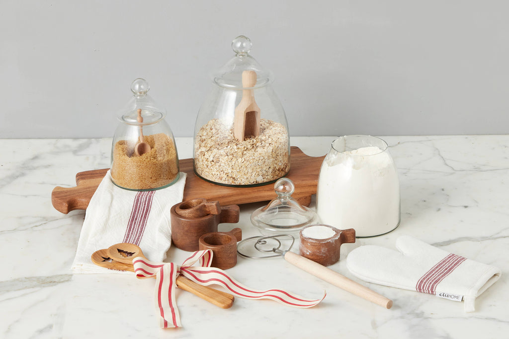 Wood Measuring Cups, Vintage Merlot Red Stripe Bag, Set of 4