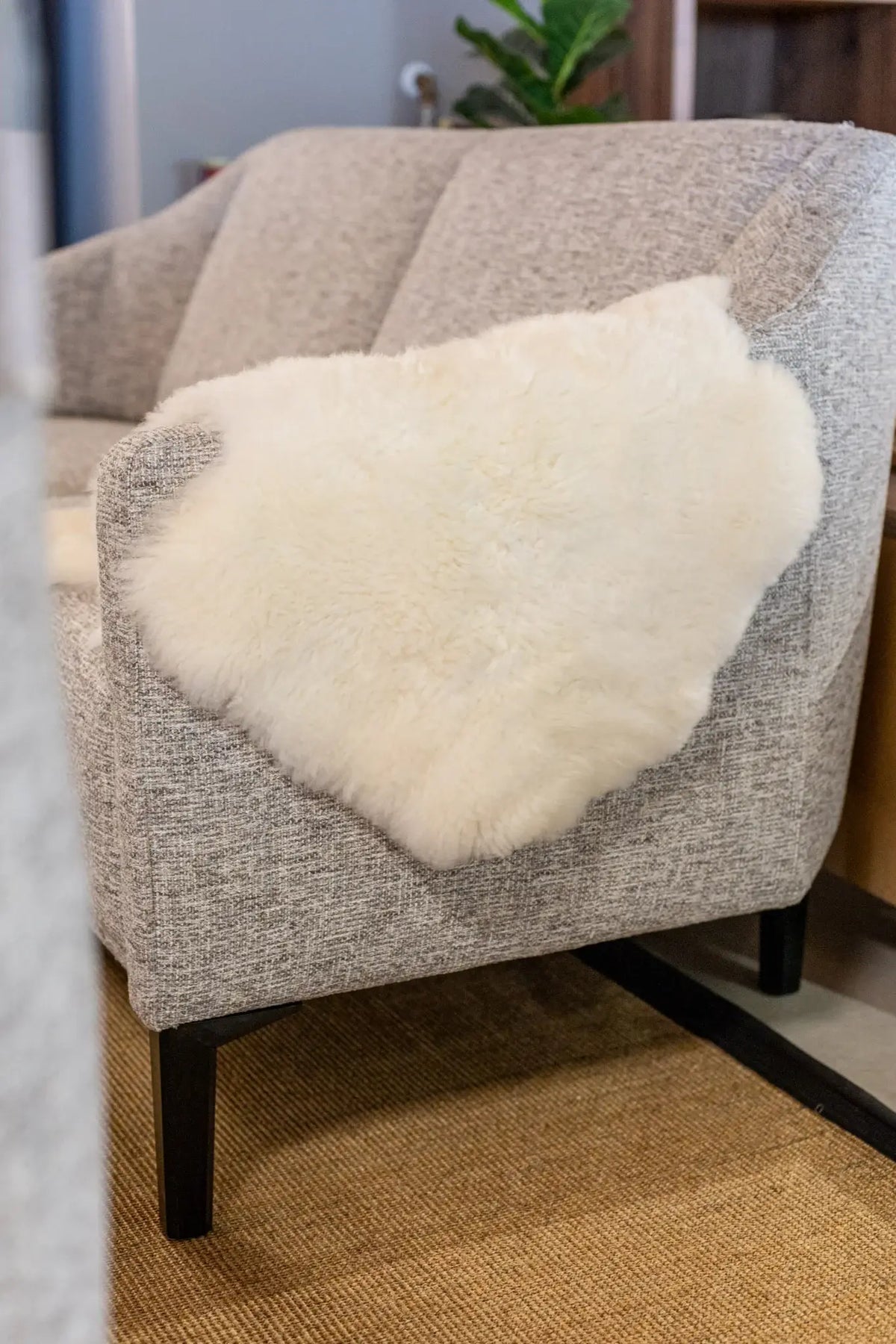Texel Sheepskin Natural White Dutch Wool - 110cm