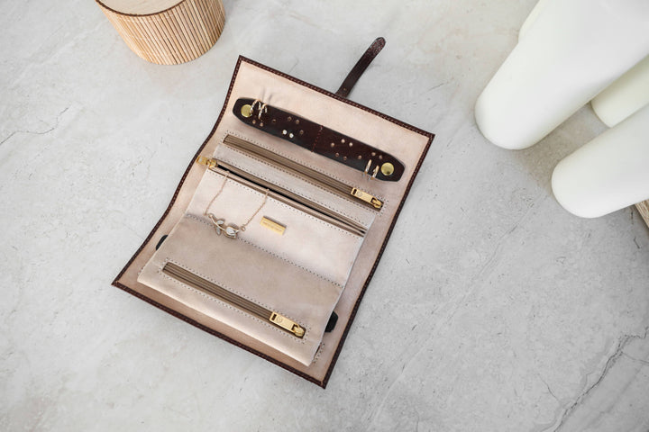 Estuche de viaje enrollable de cuero para joyas - Madame Bouvary