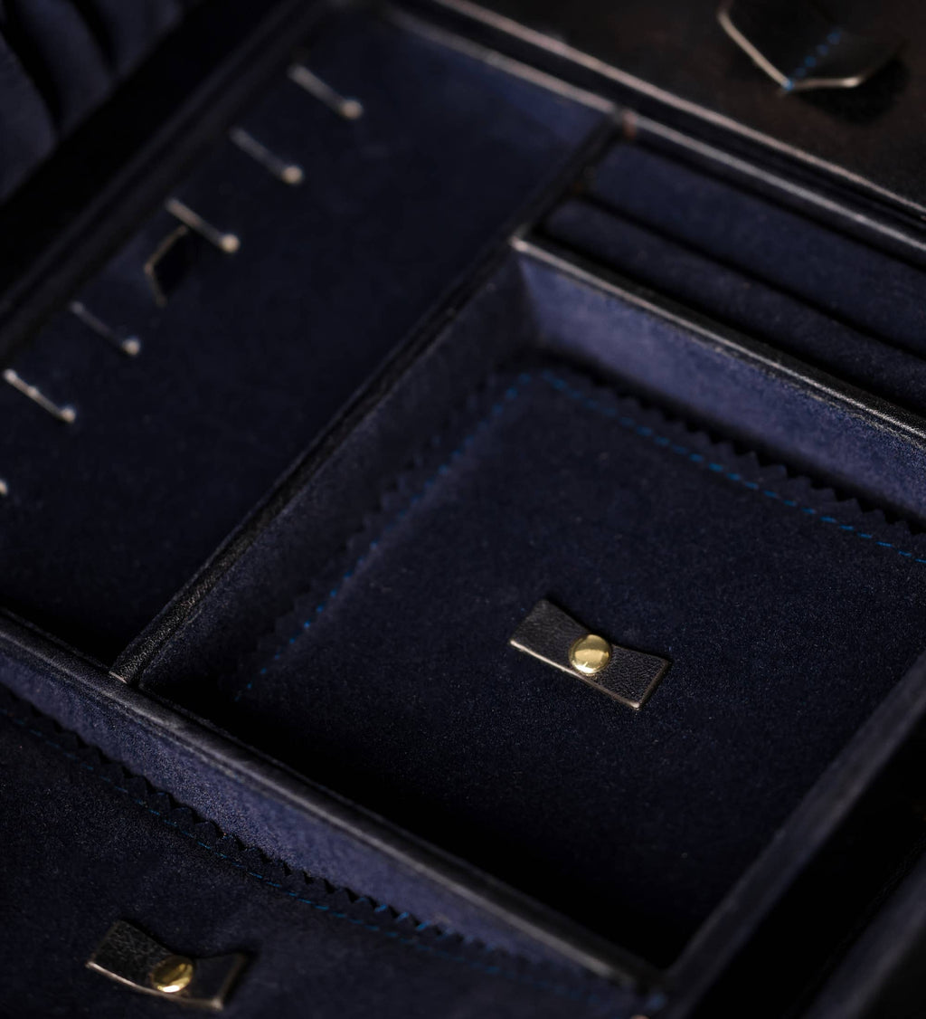 Italian Leather Jewelry Box - The Portrait of a Lady