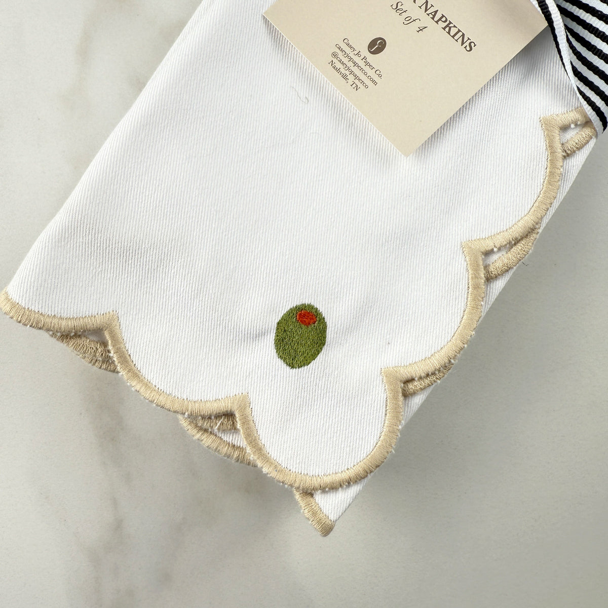 Scalloped Olive Embroidered Dinner Napkins