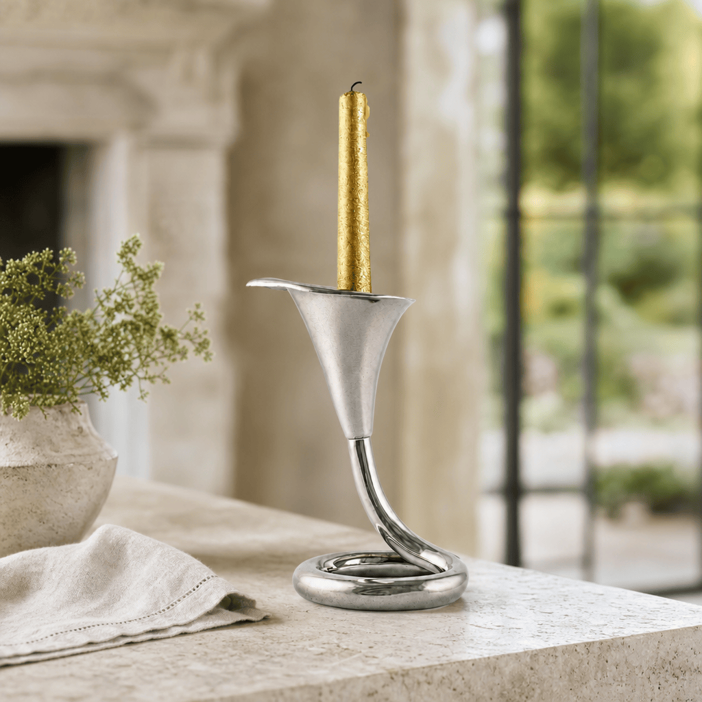 Lily Candlestick Short