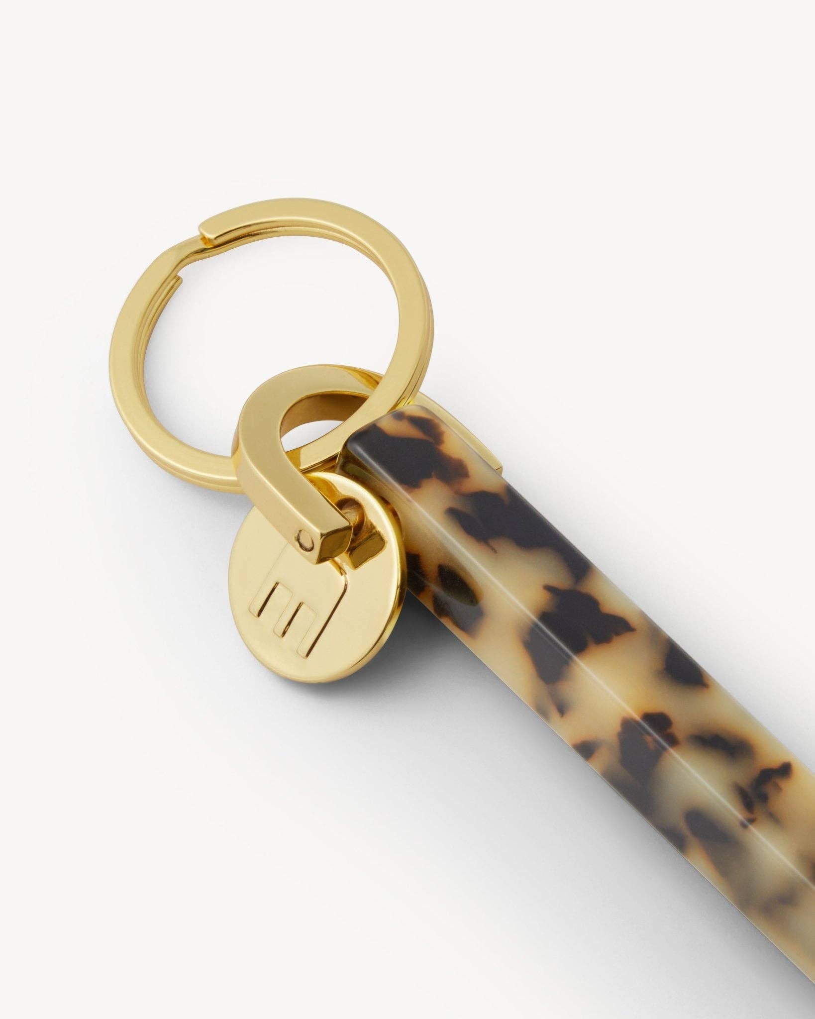Bar Keychain in Blonde Tortoise - Gold - Maison and Mer
