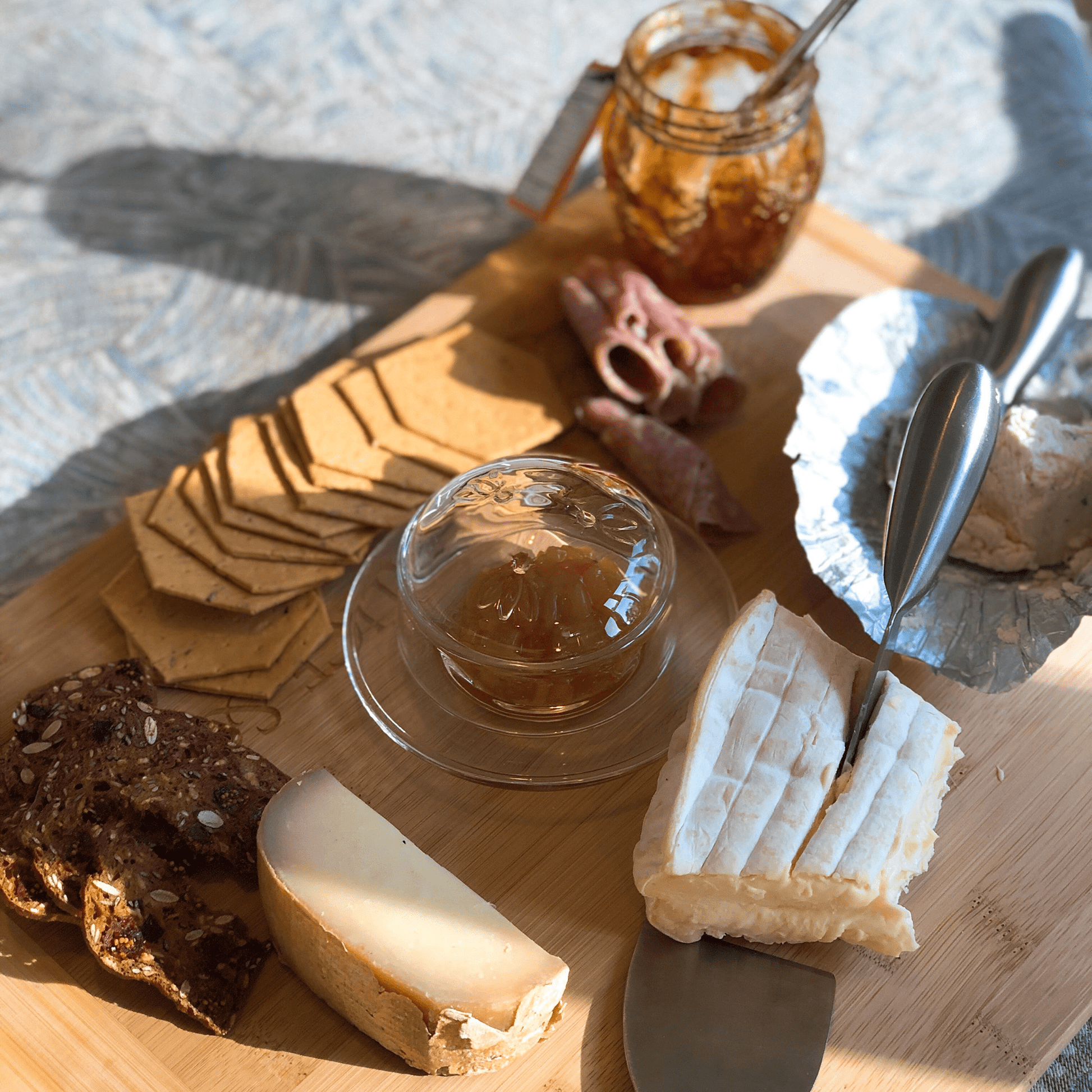 Bee Butter Dish Set - Maison and Mer