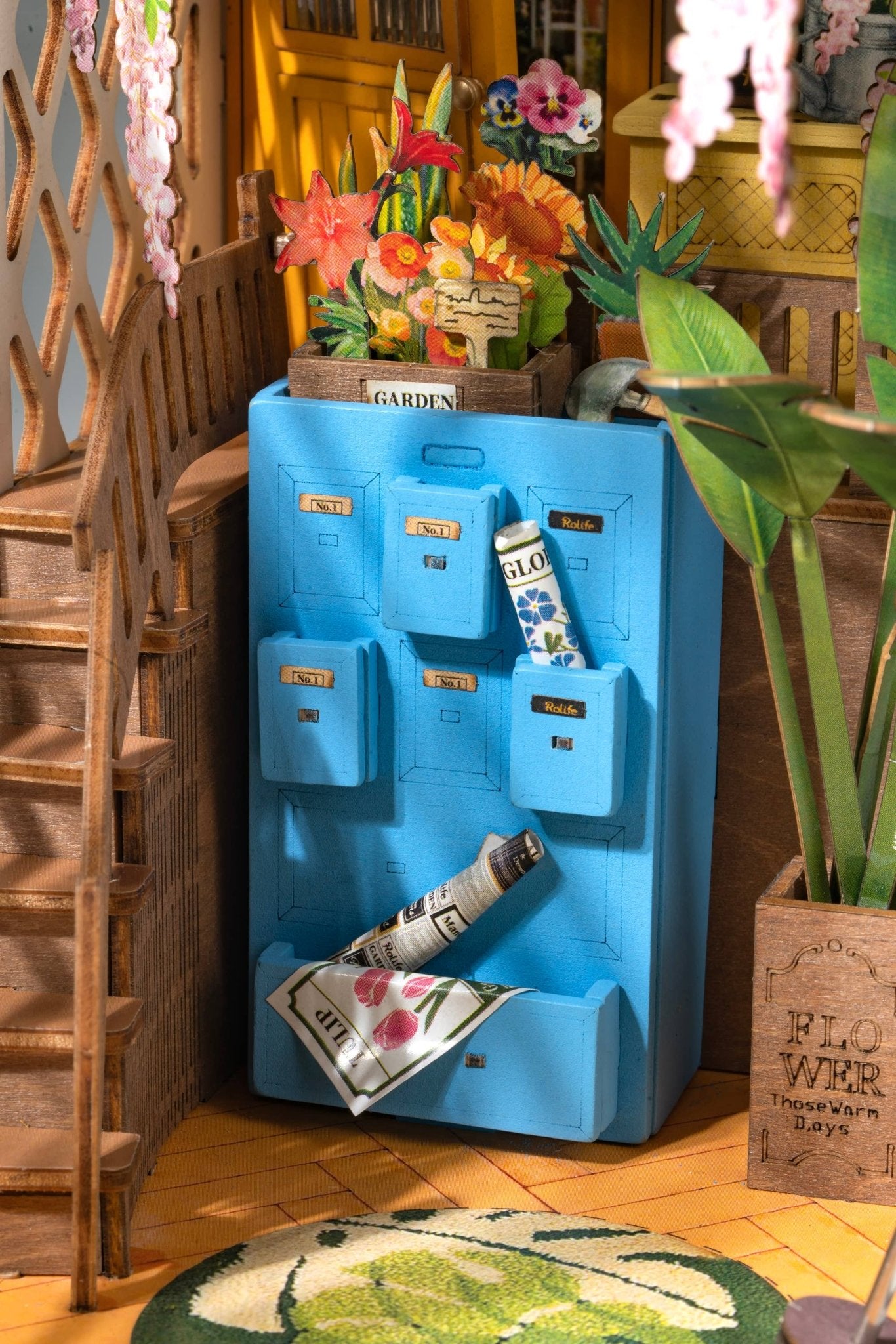 DIY Miniature House Book Nook Kit: Garden House - Maison and Mer