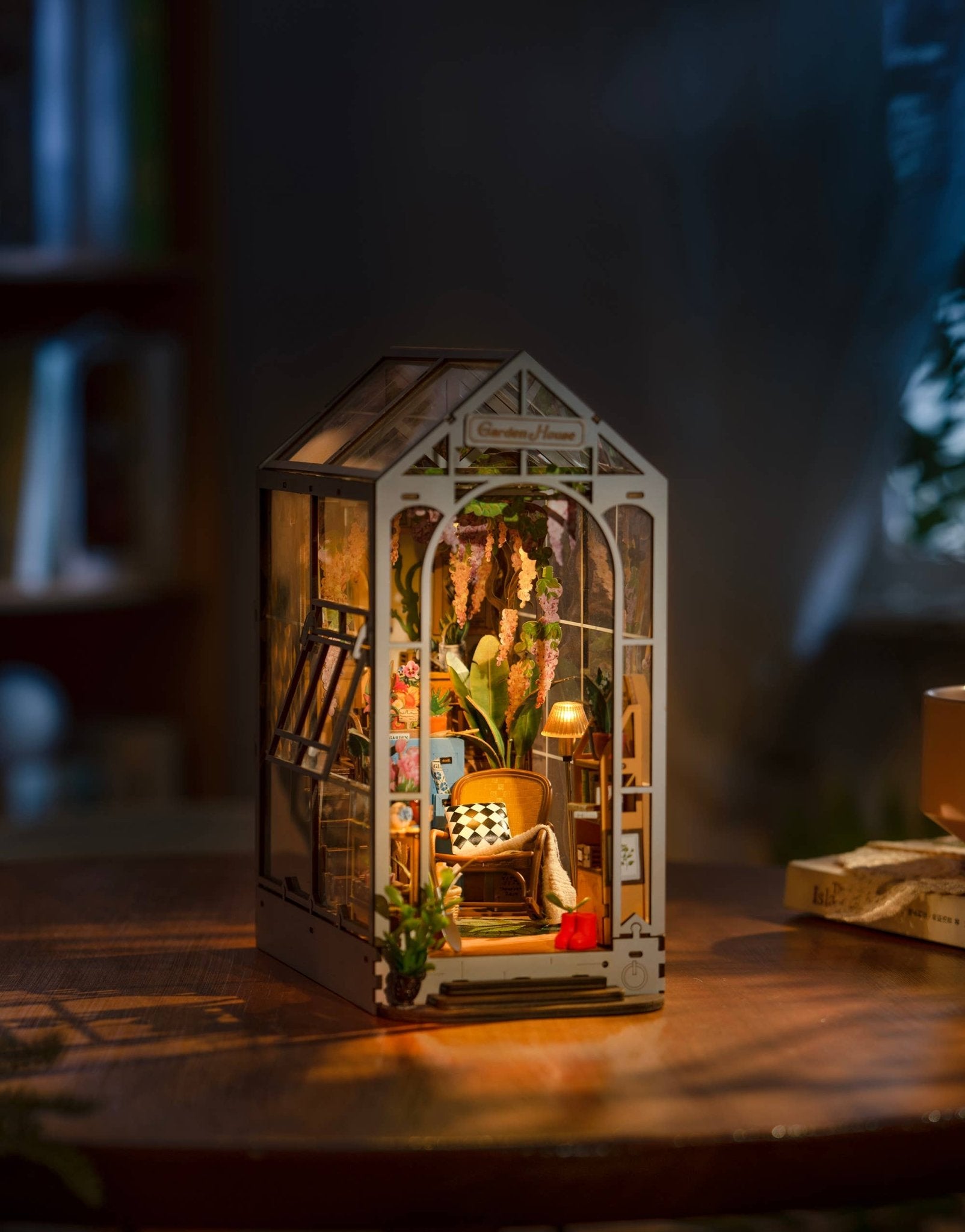 DIY Miniature House Book Nook Kit: Garden House - Maison and Mer