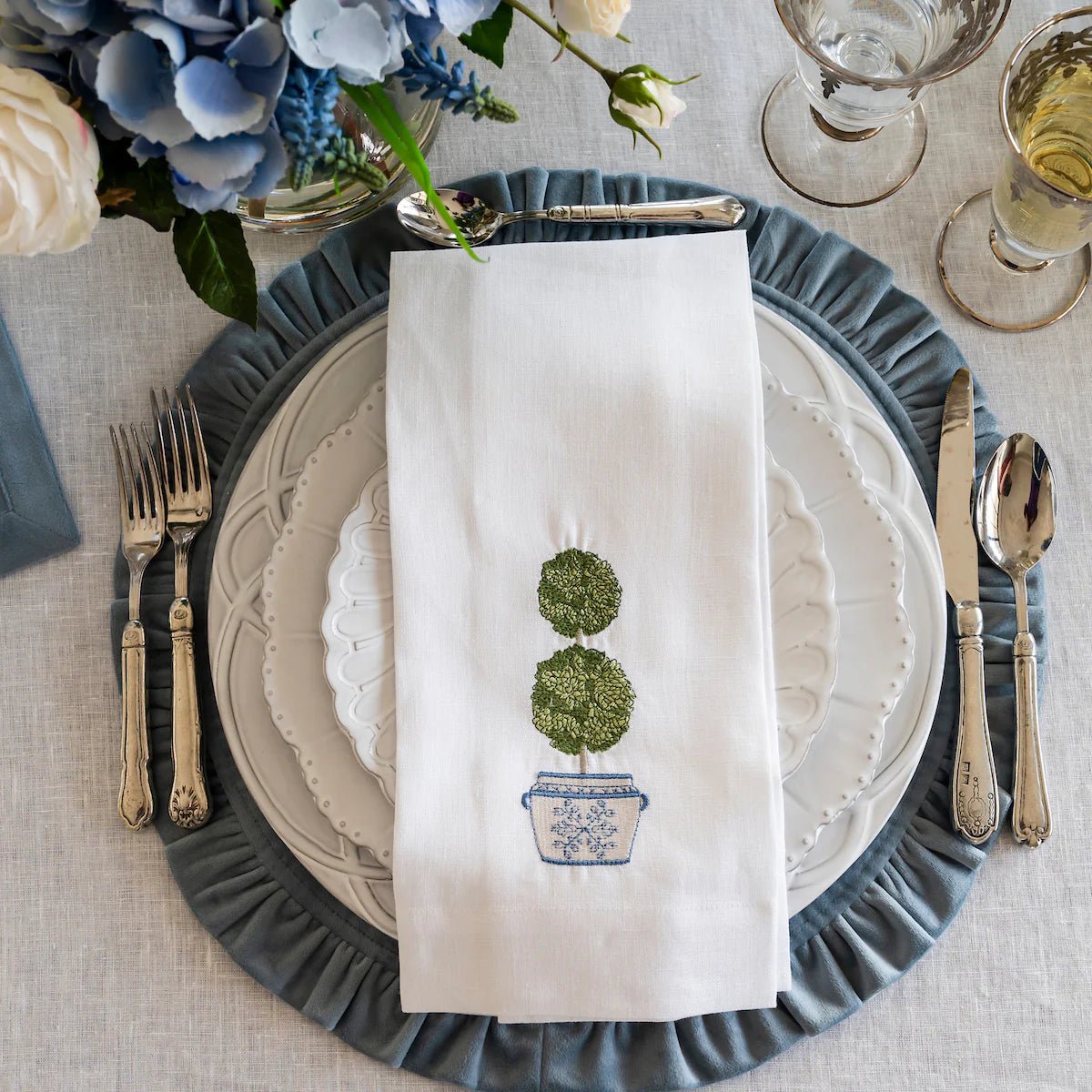 Double Boxwood Topiary Towel - Maison and Mer