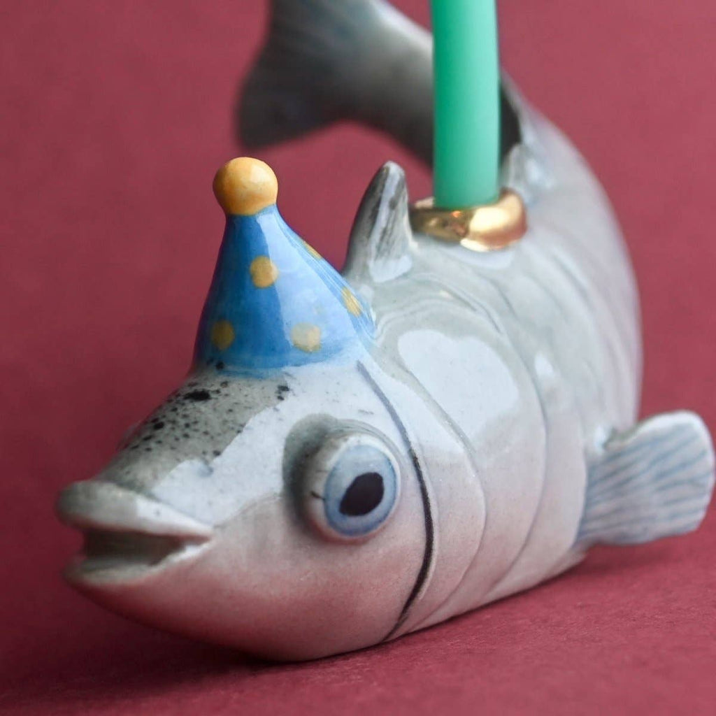 Graceful Fish Cake Topper - Maison and Mer
