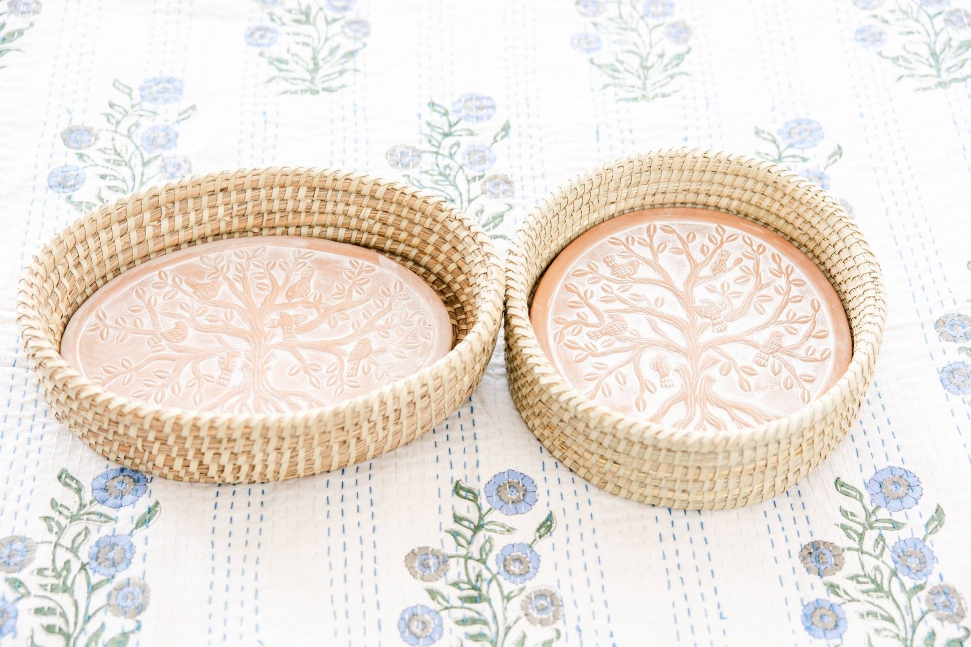 Round Birds in a Tree Bread Warmer Basket - Maison and Mer
