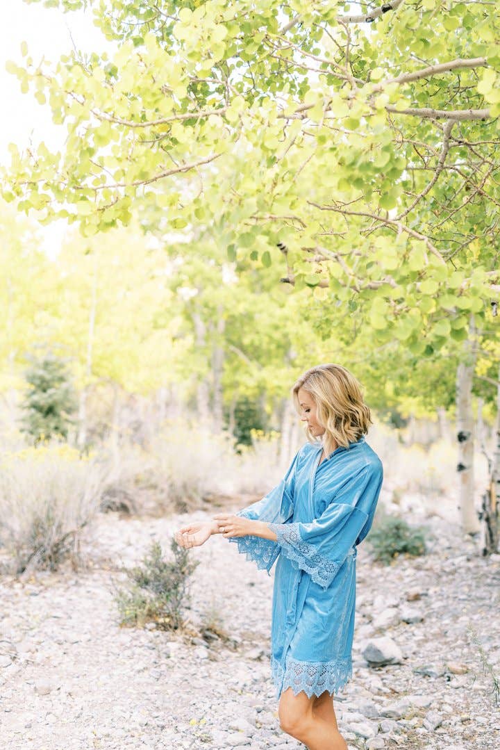 Velvet and Lace Robe - Light Blue - Maison and Mer