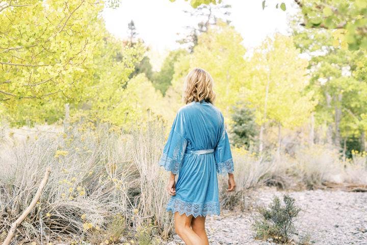 Velvet and Lace Robe - Light Blue - Maison and Mer