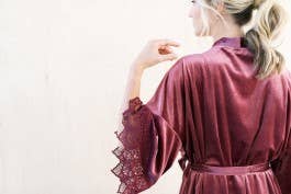 Velvet and Lace Robe - Mauve - Maison and Mer