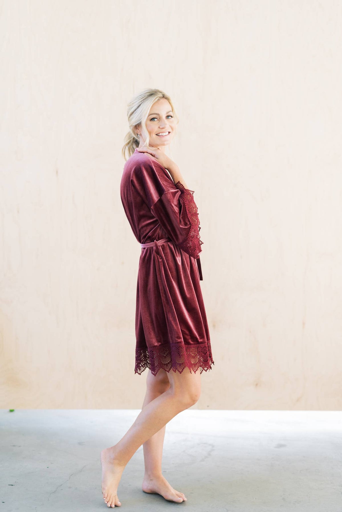 Velvet and Lace Robe - Mauve - Maison and Mer