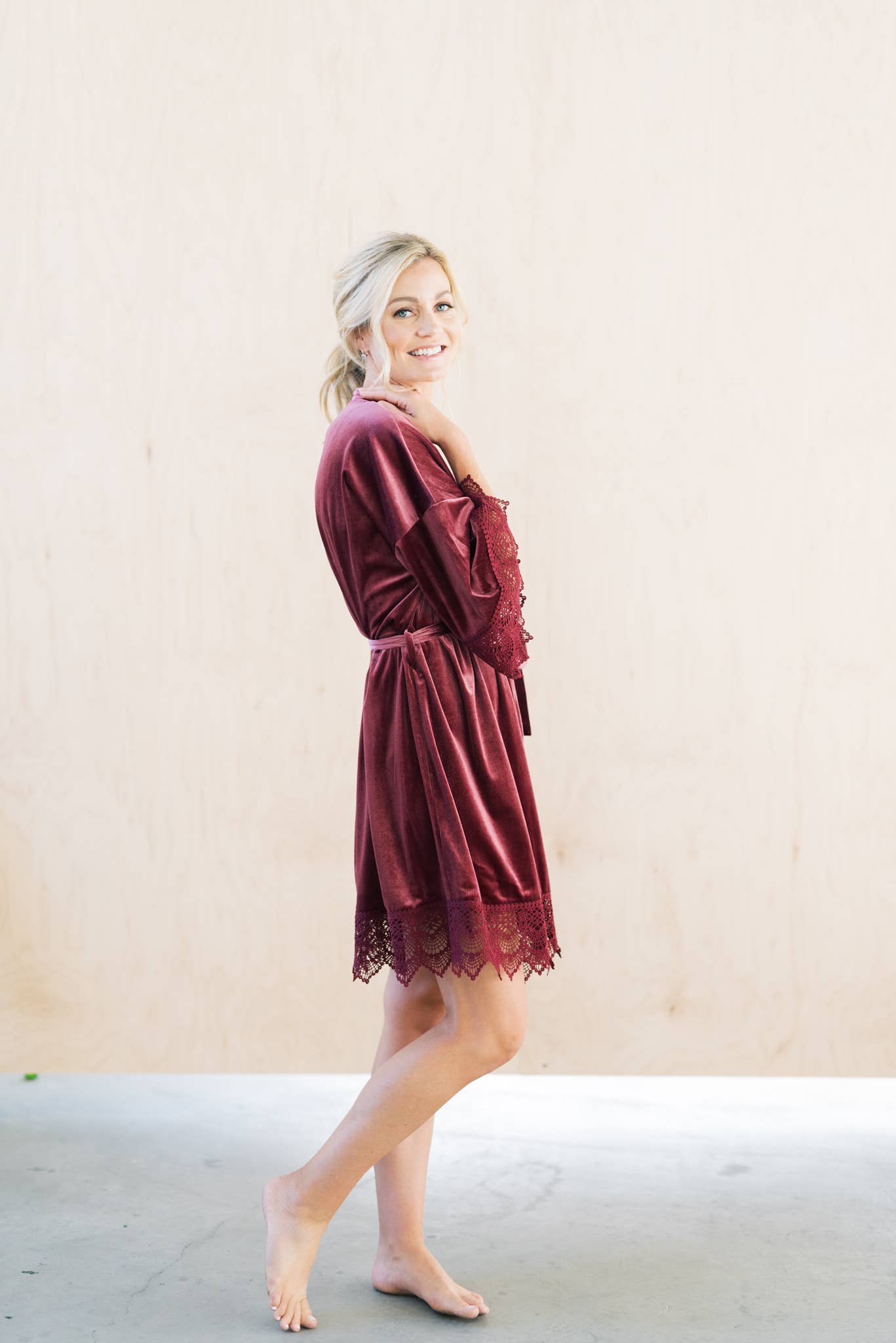 Velvet and Lace Robe - Mauve - Maison and Mer