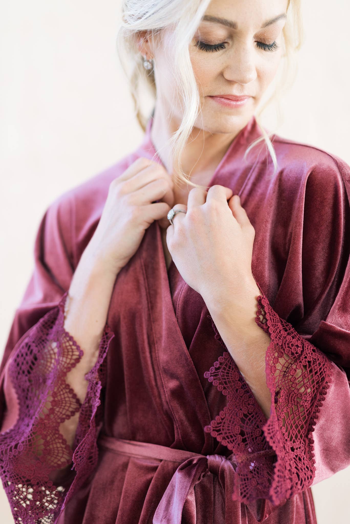 Velvet and Lace Robe - Mauve - Maison and Mer