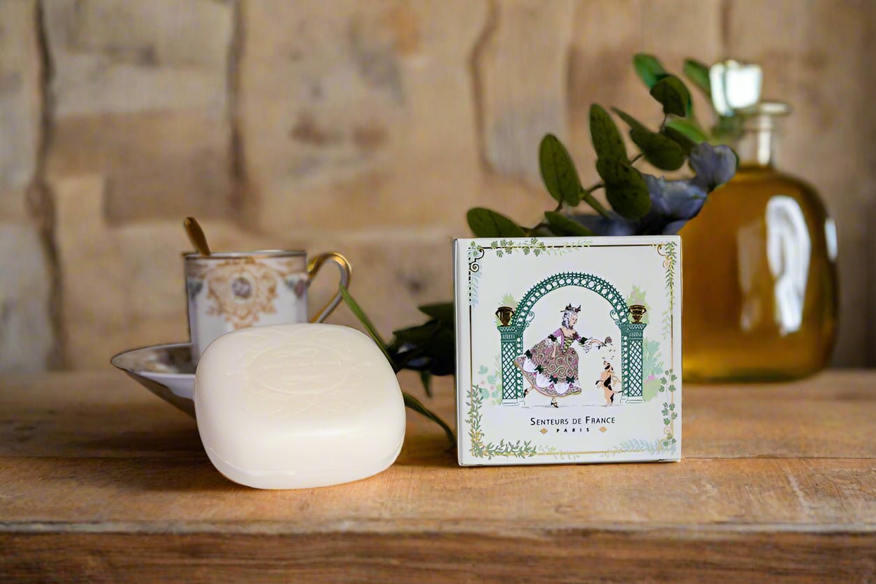 Versailles Marquise fig scented soap - 3.52 oz - Maison and Mer